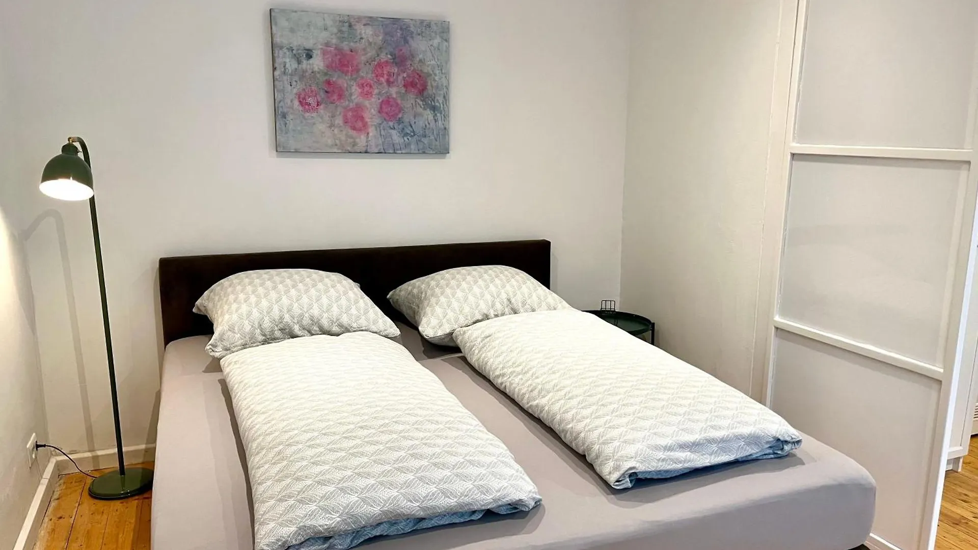Big Apartment Koeln Center No Party Германия