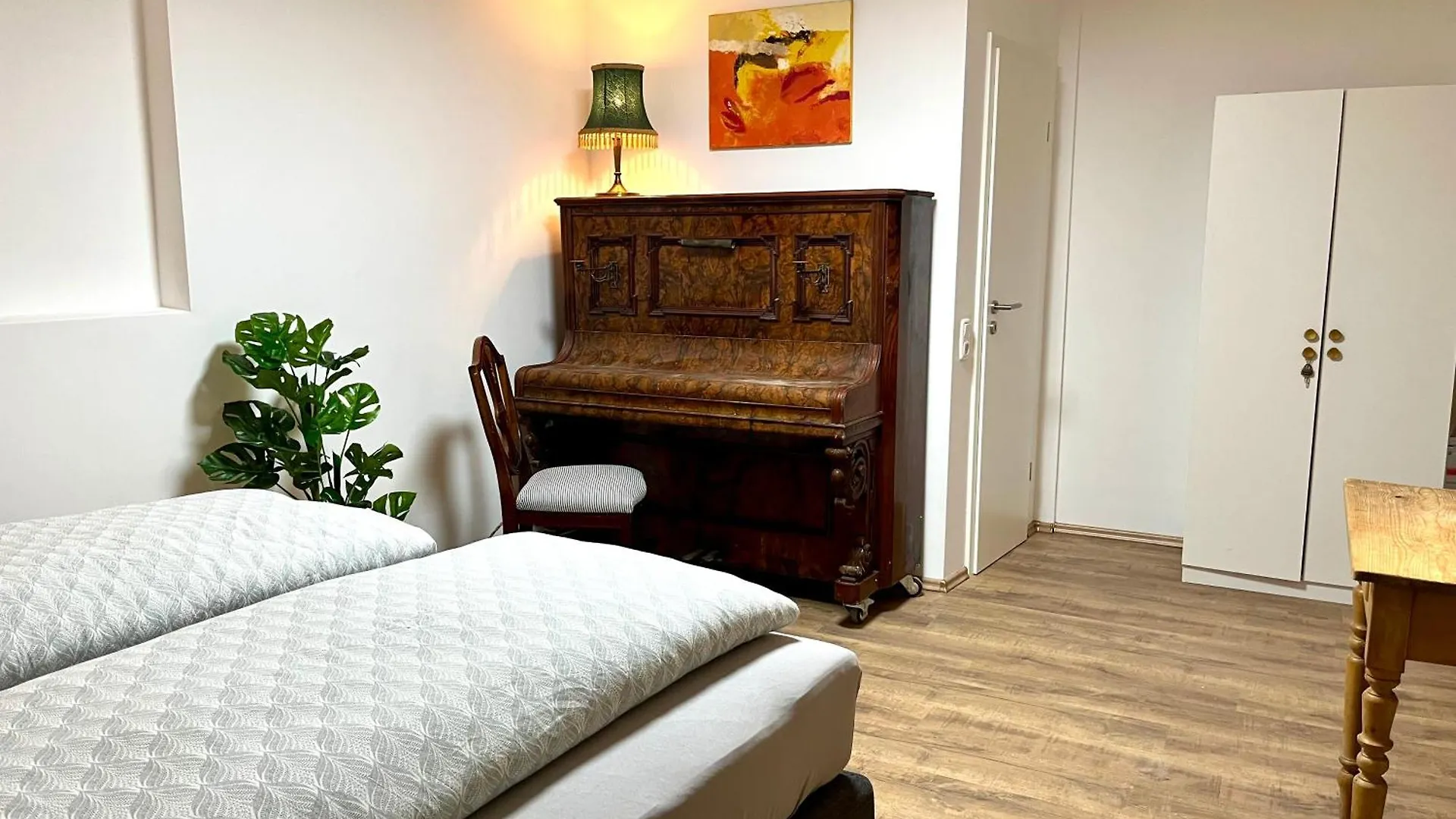 Big Apartment Koeln Center No Party