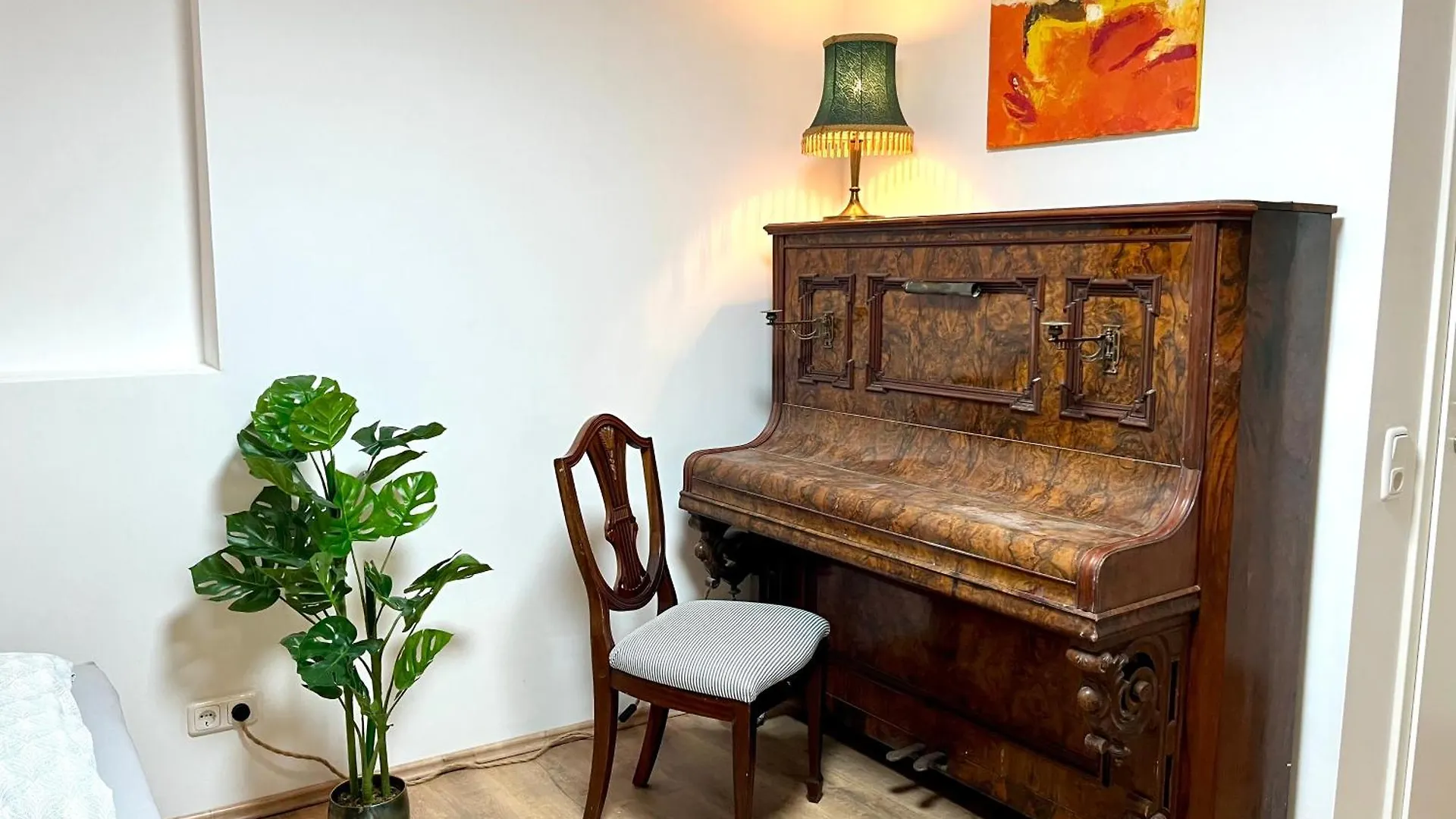 Big Apartment Koeln Center No Party